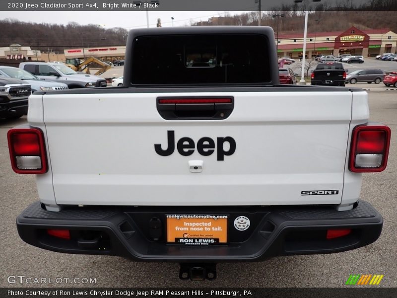 Bright White / Black 2020 Jeep Gladiator Sport 4x4