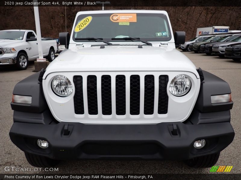 Bright White / Black 2020 Jeep Gladiator Sport 4x4