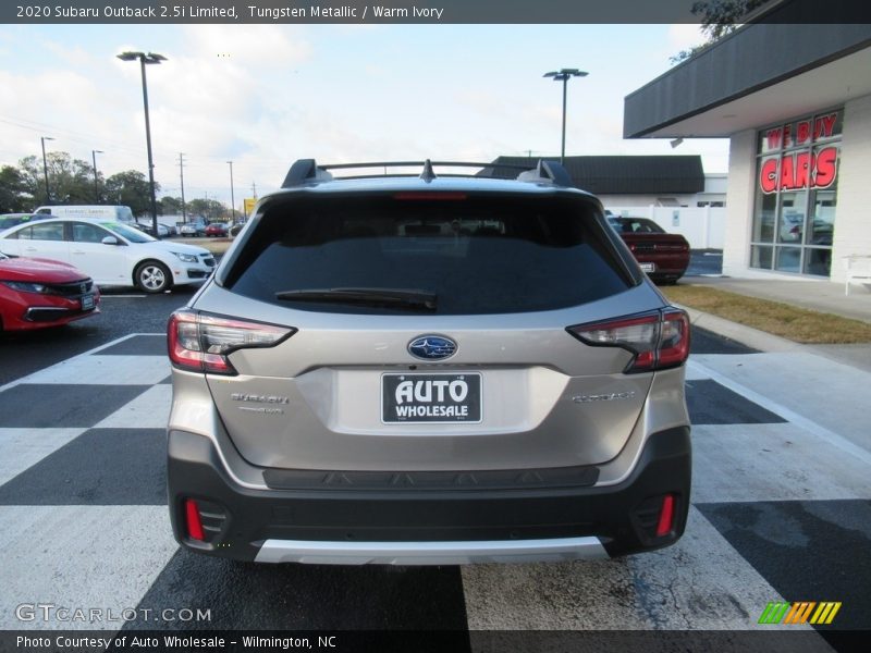 Tungsten Metallic / Warm Ivory 2020 Subaru Outback 2.5i Limited
