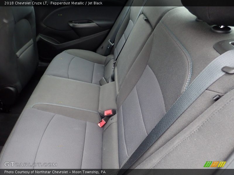 Pepperdust Metallic / Jet Black 2018 Chevrolet Cruze LT