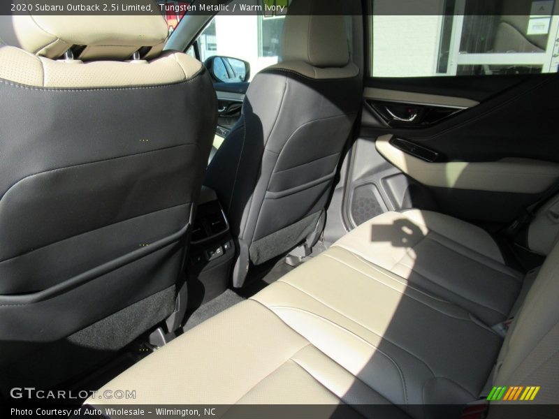 Tungsten Metallic / Warm Ivory 2020 Subaru Outback 2.5i Limited