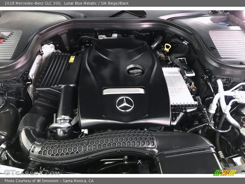 Lunar Blue Metallic / Silk Beige/Black 2018 Mercedes-Benz GLC 300