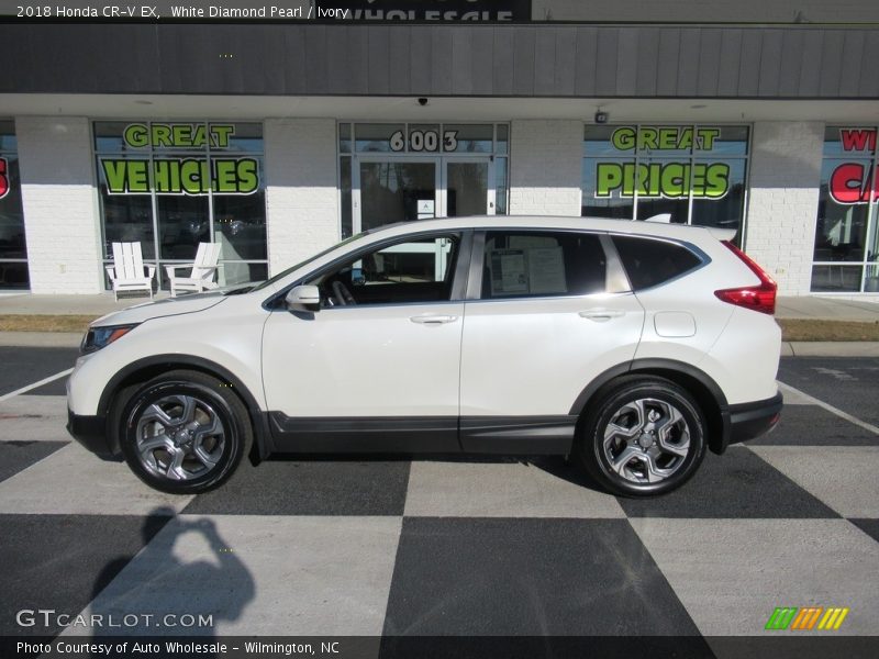 White Diamond Pearl / Ivory 2018 Honda CR-V EX