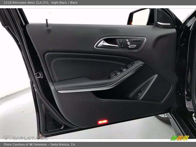 Night Black / Black 2018 Mercedes-Benz GLA 250