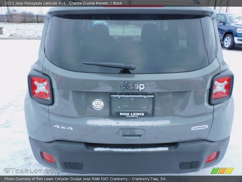 Granite Crystal Metallic / Black 2021 Jeep Renegade Latitude 4x4