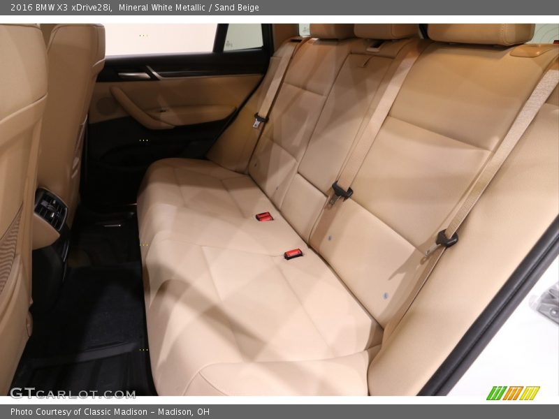 Mineral White Metallic / Sand Beige 2016 BMW X3 xDrive28i