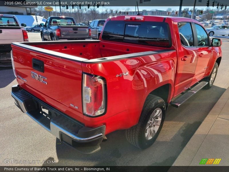 Cardinal Red / Jet Black 2016 GMC Canyon SLE Crew Cab 4x4