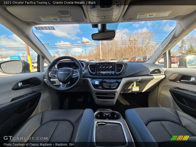 Granite Crystal Metallic / Black 2021 Chrysler Pacifica Touring L