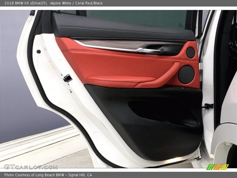 Alpine White / Coral Red/Black 2018 BMW X6 sDrive35i