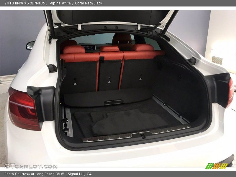 Alpine White / Coral Red/Black 2018 BMW X6 sDrive35i