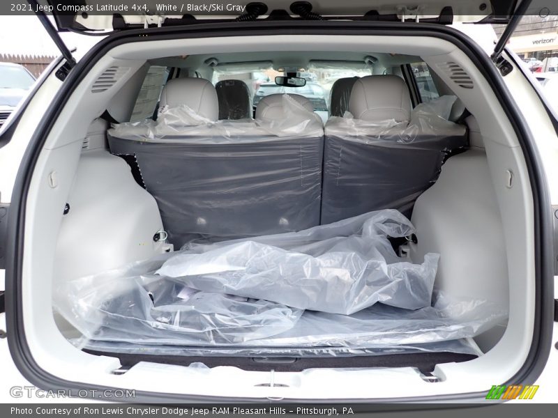 White / Black/Ski Gray 2021 Jeep Compass Latitude 4x4
