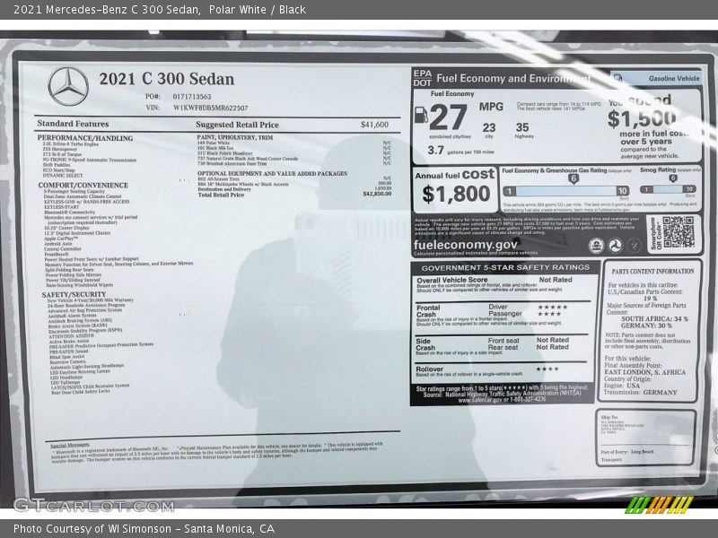 Polar White / Black 2021 Mercedes-Benz C 300 Sedan