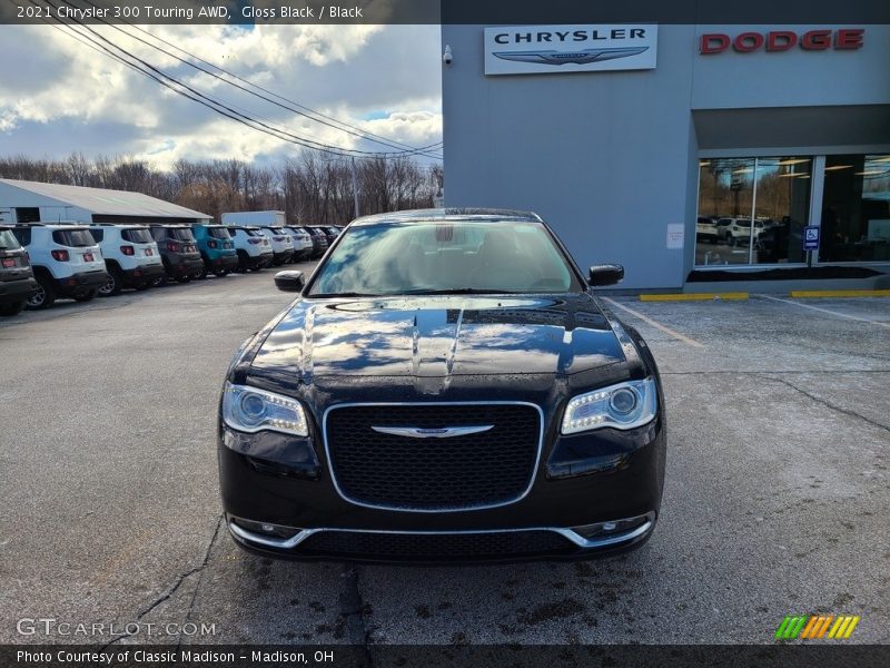 Gloss Black / Black 2021 Chrysler 300 Touring AWD