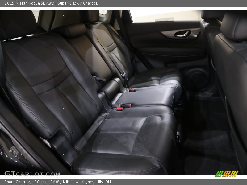 Super Black / Charcoal 2015 Nissan Rogue SL AWD