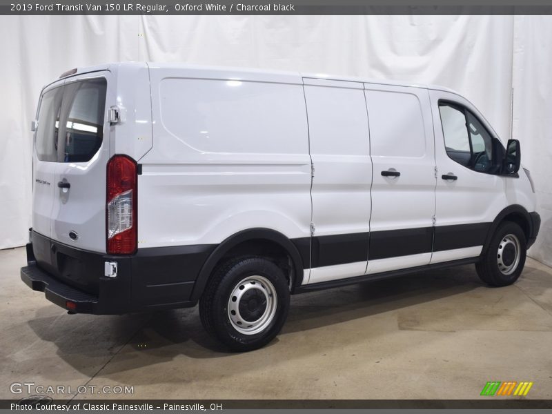 Oxford White / Charcoal black 2019 Ford Transit Van 150 LR Regular