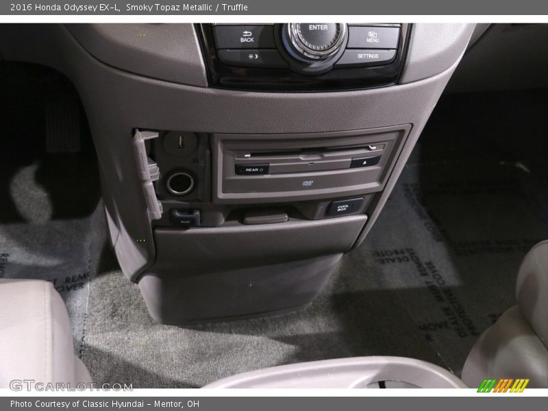 Smoky Topaz Metallic / Truffle 2016 Honda Odyssey EX-L