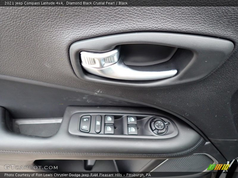 Diamond Black Crystal Pearl / Black 2021 Jeep Compass Latitude 4x4