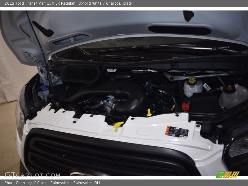 Oxford White / Charcoal black 2019 Ford Transit Van 150 LR Regular