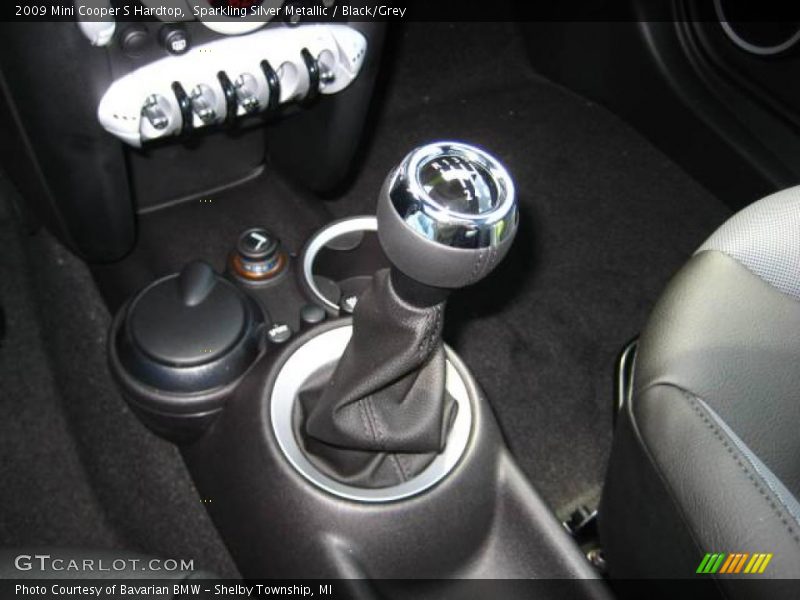 Sparkling Silver Metallic / Black/Grey 2009 Mini Cooper S Hardtop
