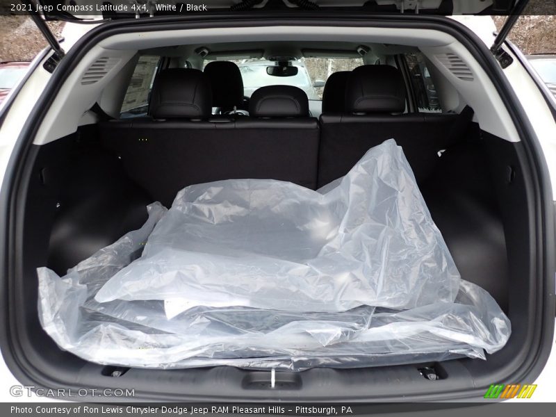 White / Black 2021 Jeep Compass Latitude 4x4