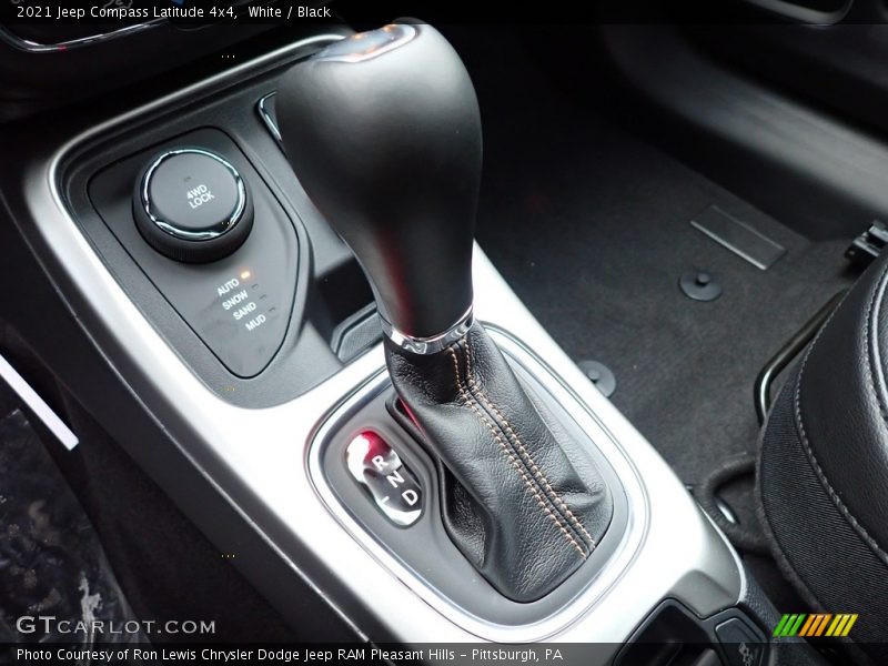 White / Black 2021 Jeep Compass Latitude 4x4