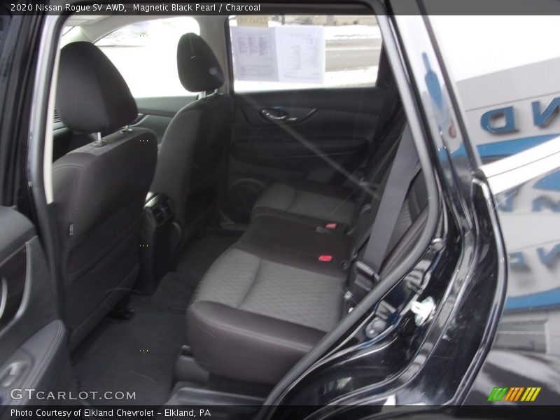 Magnetic Black Pearl / Charcoal 2020 Nissan Rogue SV AWD