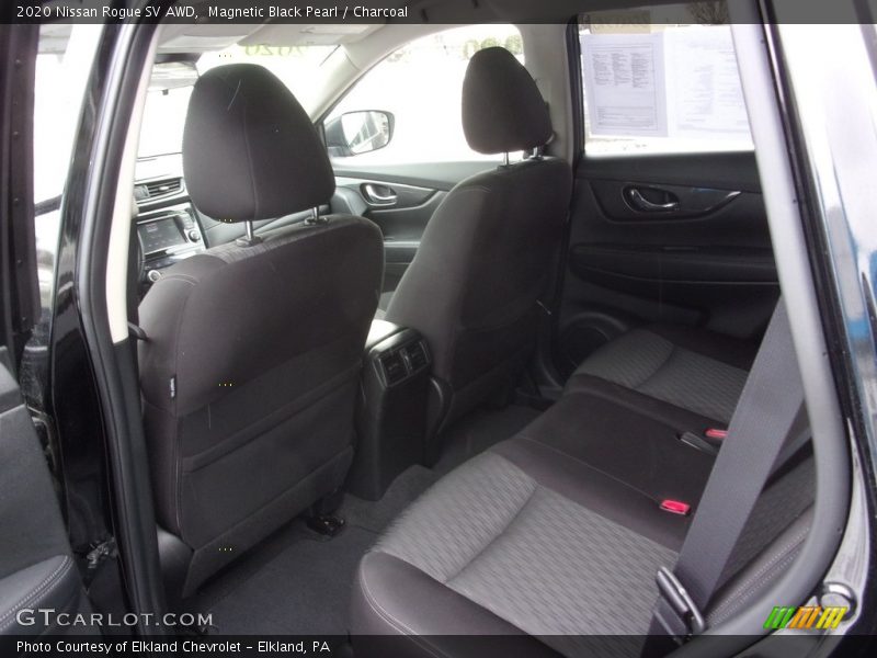 Magnetic Black Pearl / Charcoal 2020 Nissan Rogue SV AWD