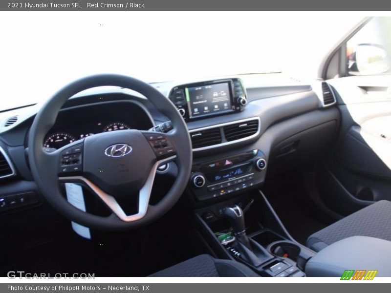 Red Crimson / Black 2021 Hyundai Tucson SEL