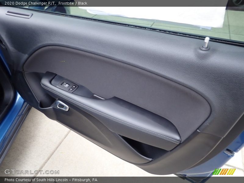 Frostbite / Black 2020 Dodge Challenger R/T