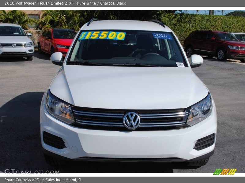Pure White / Charcoal Black 2018 Volkswagen Tiguan Limited 2.0T