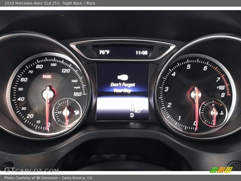 Night Black / Black 2019 Mercedes-Benz GLA 250
