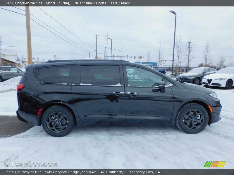 Brilliant Black Crystal Pearl / Black 2021 Chrysler Pacifica Hybrid Touring