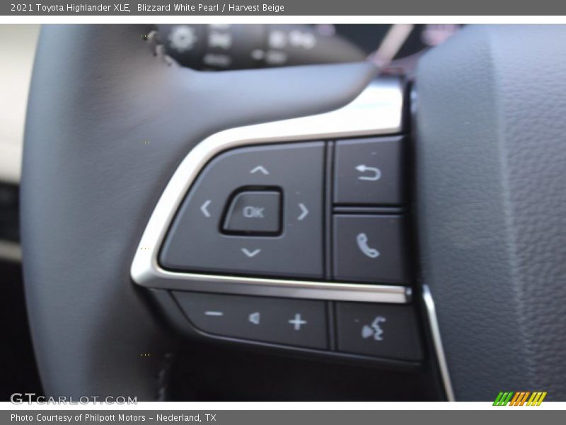 Blizzard White Pearl / Harvest Beige 2021 Toyota Highlander XLE