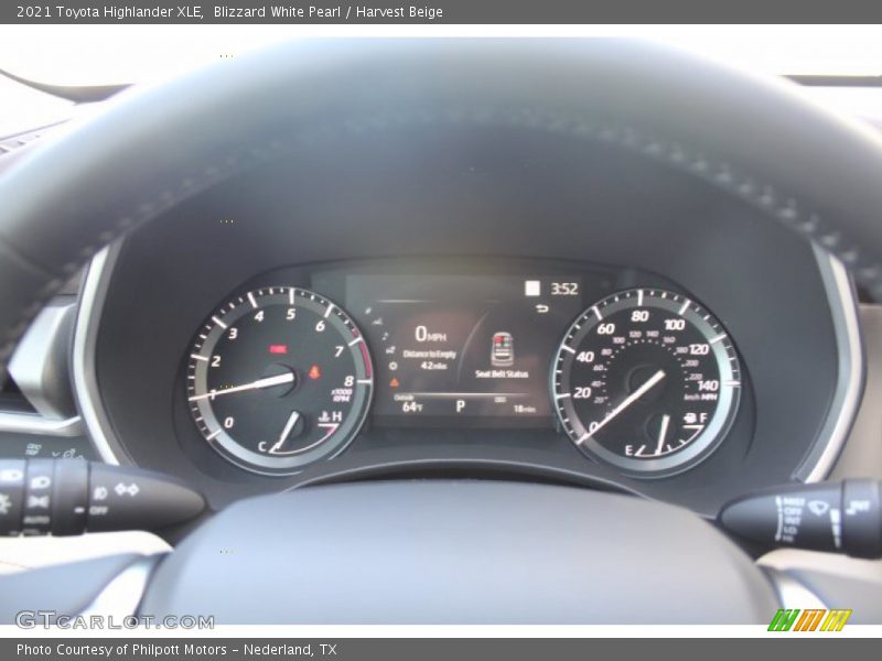 Blizzard White Pearl / Harvest Beige 2021 Toyota Highlander XLE