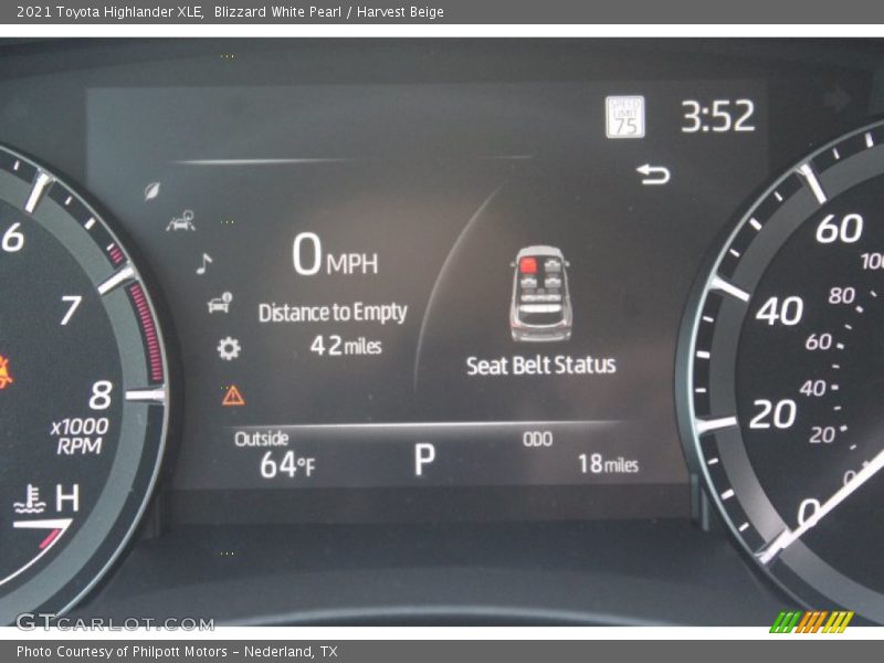 Blizzard White Pearl / Harvest Beige 2021 Toyota Highlander XLE