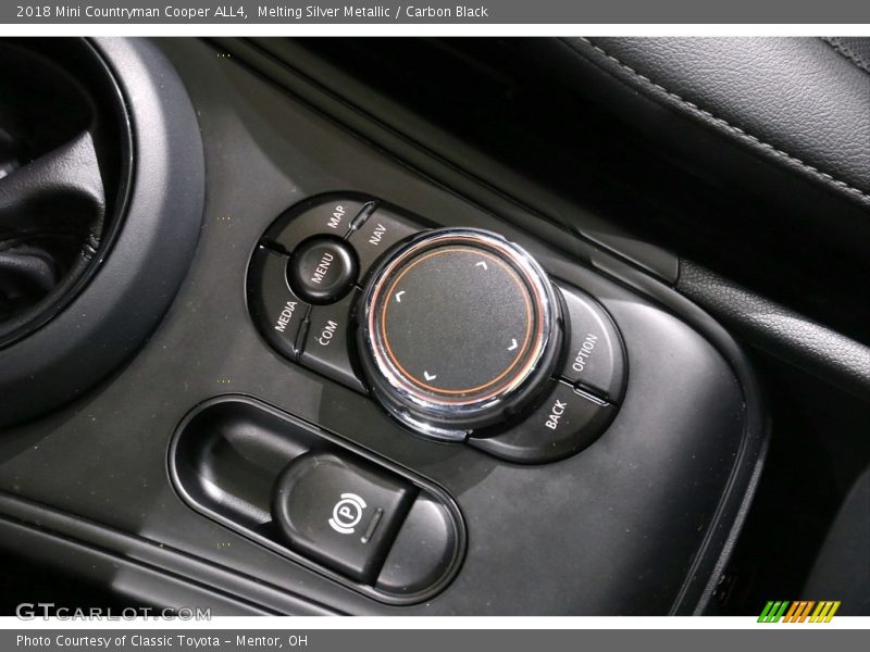 Melting Silver Metallic / Carbon Black 2018 Mini Countryman Cooper ALL4