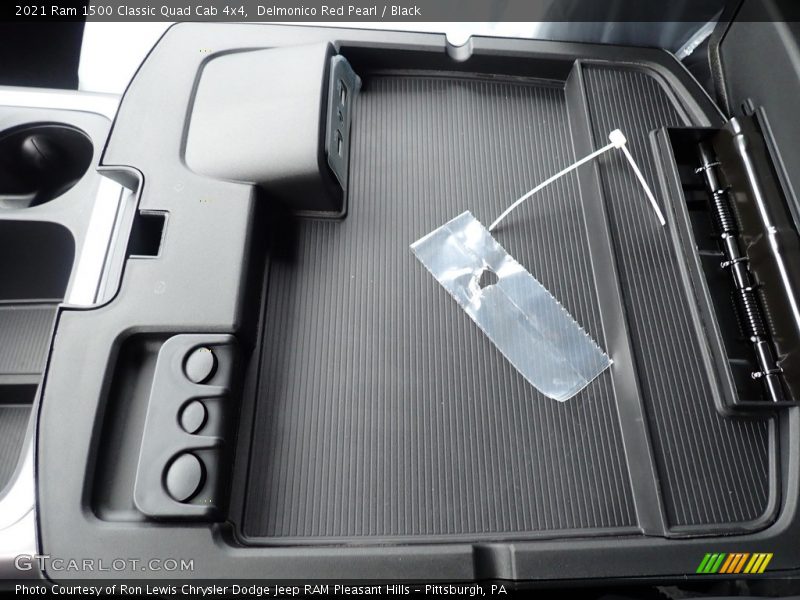 Delmonico Red Pearl / Black 2021 Ram 1500 Classic Quad Cab 4x4