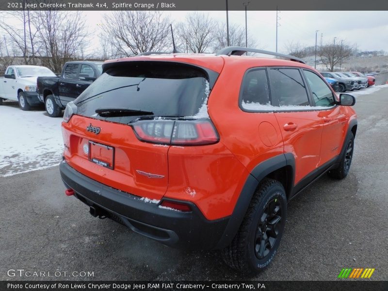 Spitfire Orange / Black 2021 Jeep Cherokee Traihawk 4x4