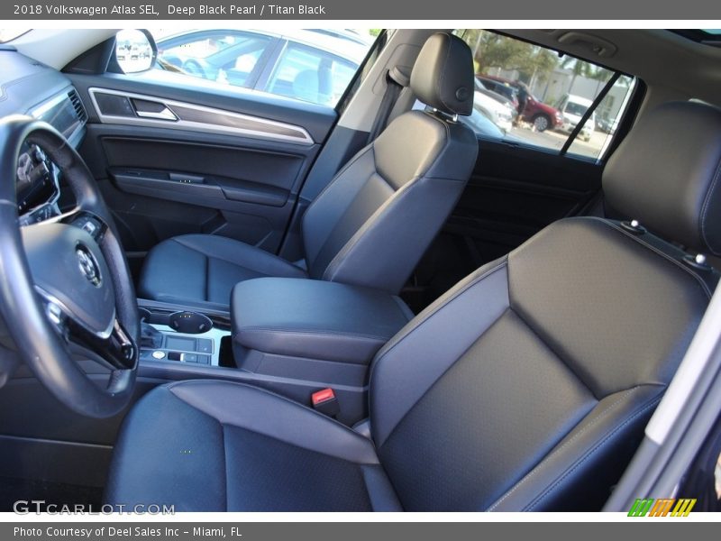 Deep Black Pearl / Titan Black 2018 Volkswagen Atlas SEL
