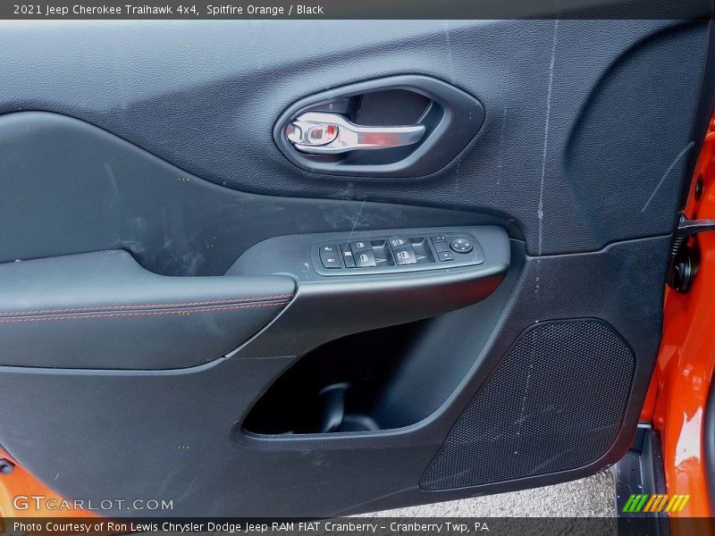 Spitfire Orange / Black 2021 Jeep Cherokee Traihawk 4x4