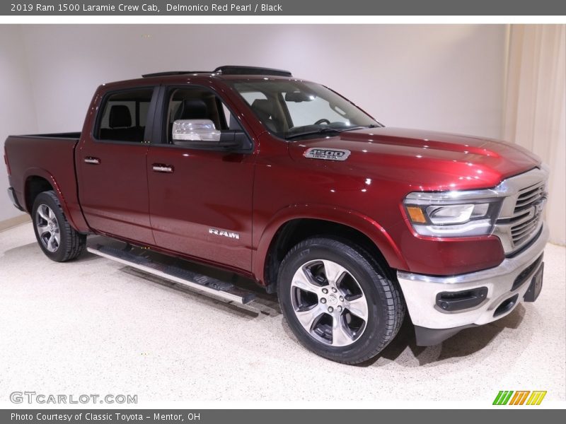 Delmonico Red Pearl / Black 2019 Ram 1500 Laramie Crew Cab