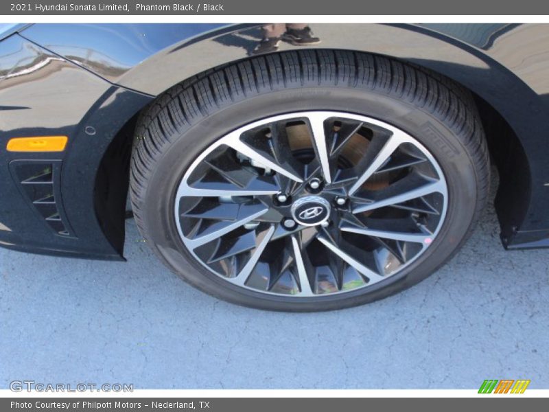 Phantom Black / Black 2021 Hyundai Sonata Limited