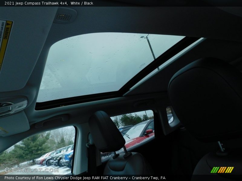 White / Black 2021 Jeep Compass Trailhawk 4x4