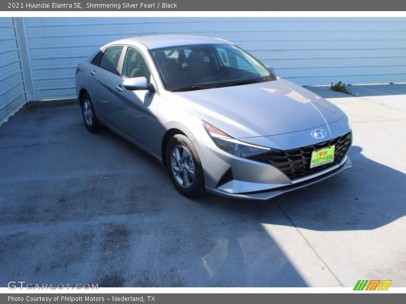 Shimmering Silver Pearl / Black 2021 Hyundai Elantra SE