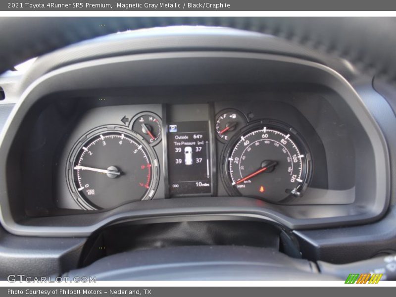 Magnetic Gray Metallic / Black/Graphite 2021 Toyota 4Runner SR5 Premium