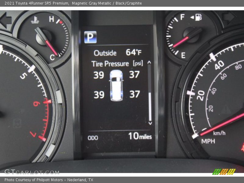 Magnetic Gray Metallic / Black/Graphite 2021 Toyota 4Runner SR5 Premium
