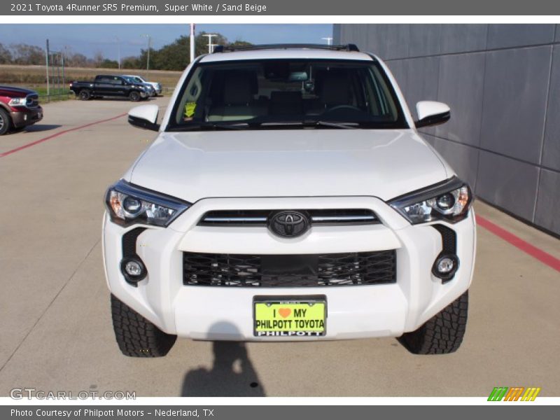 Super White / Sand Beige 2021 Toyota 4Runner SR5 Premium