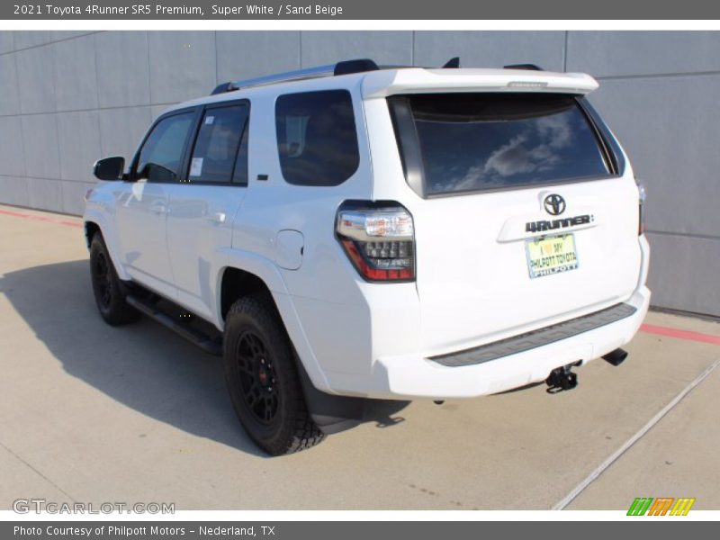 Super White / Sand Beige 2021 Toyota 4Runner SR5 Premium