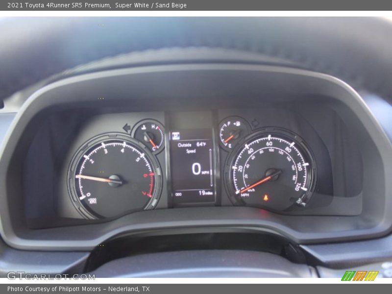 Super White / Sand Beige 2021 Toyota 4Runner SR5 Premium