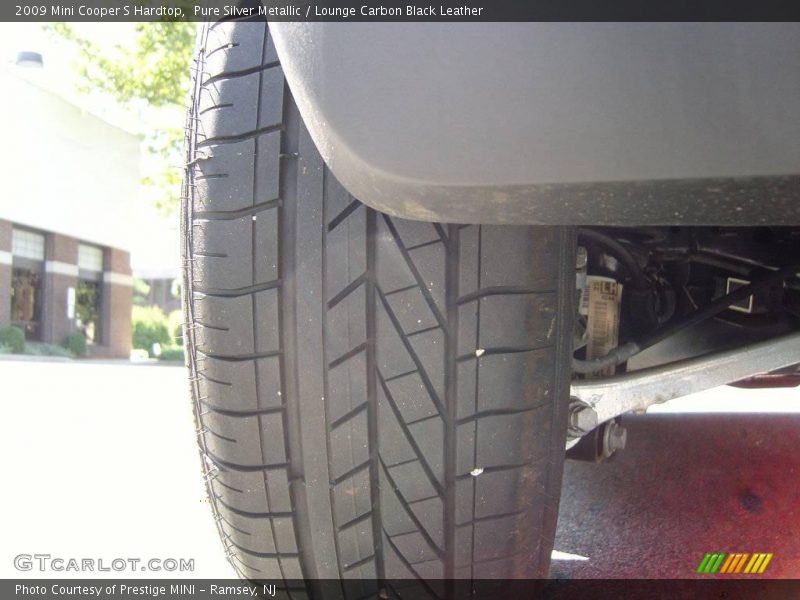 Pure Silver Metallic / Lounge Carbon Black Leather 2009 Mini Cooper S Hardtop